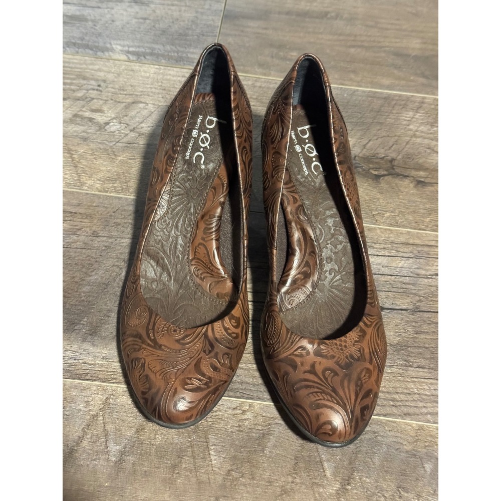 b.o.c. Born Concept C44206 Womens 8M Brown Embossed Floral Paisley Heel Pumps